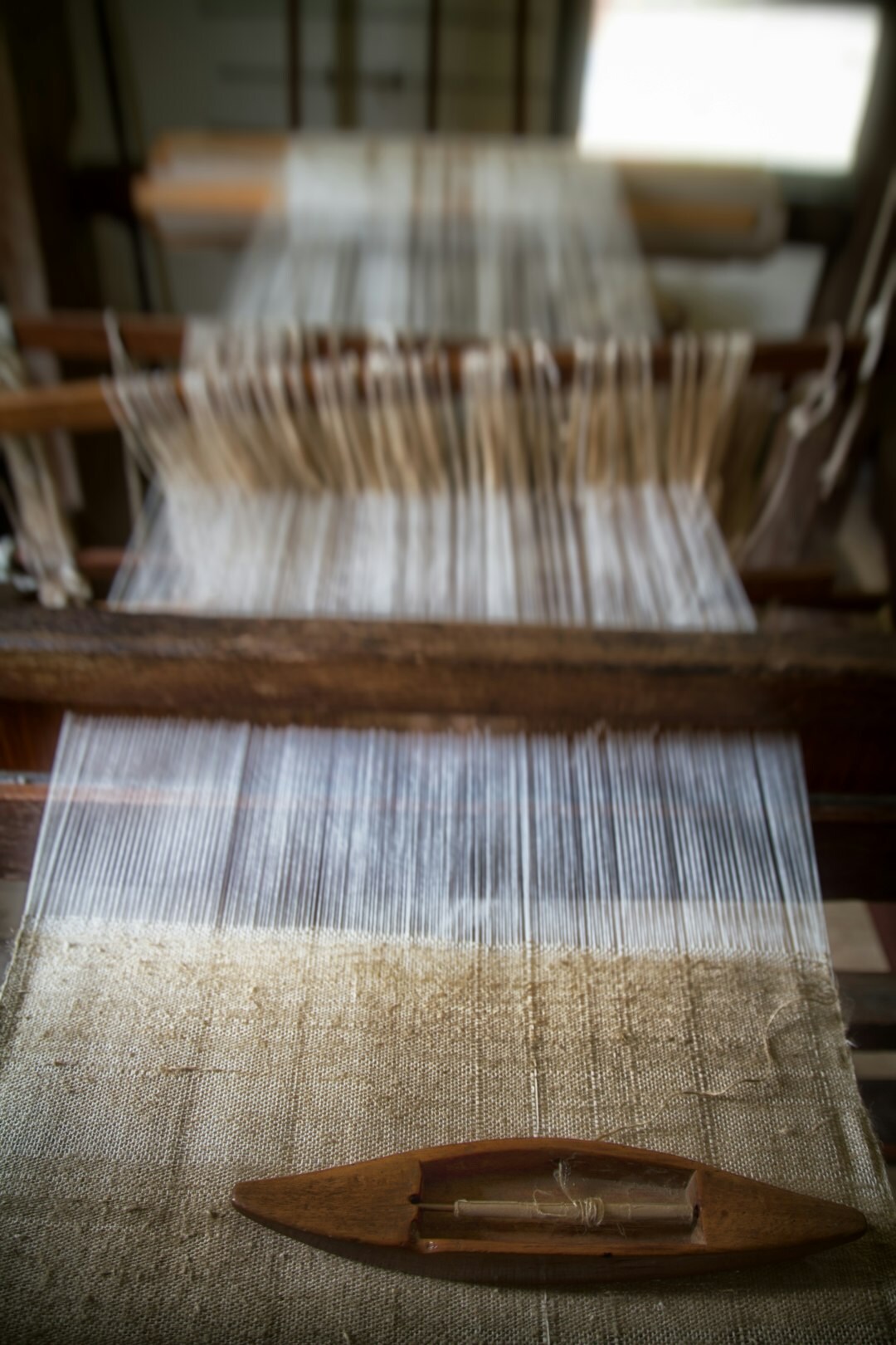 mapuche women weaving textiles